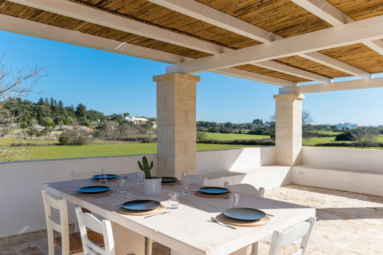 BBQ/picnic area, Trullo La Dolina con Piscina by Wonderful Italy, Brindisi