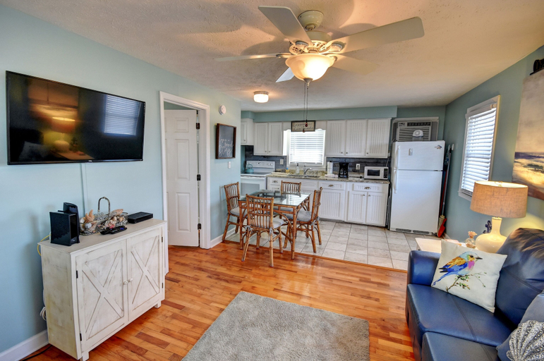 Primary image, 202 28th Ave Unit 6 1 Bedroom Condo, Horry
