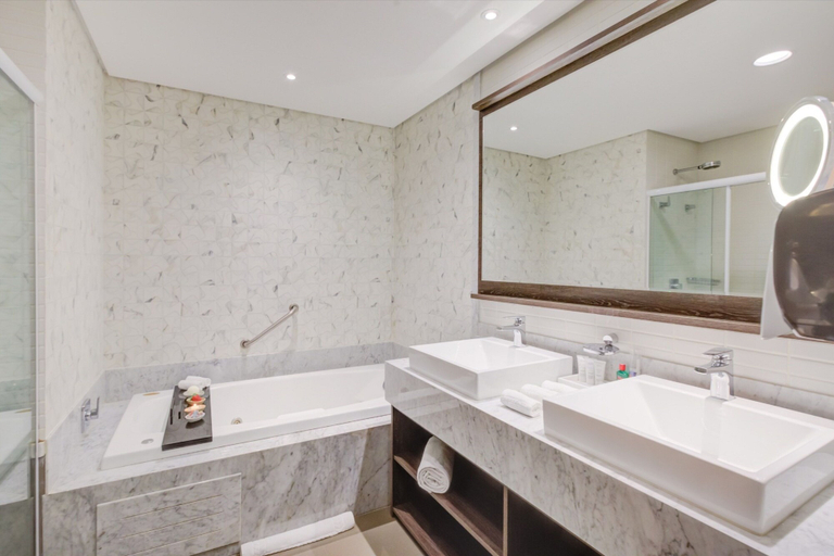Bathroom 5, Transamerica Collection Goiânia, Goiania