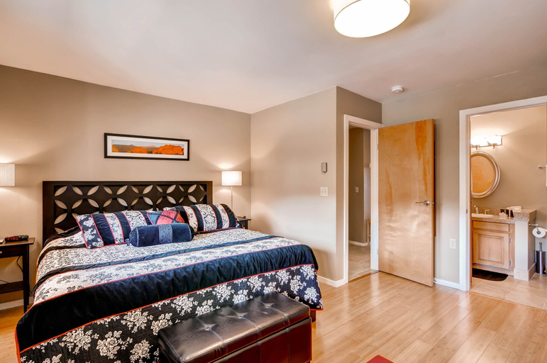 Room 2, Plaza 1407, Summit