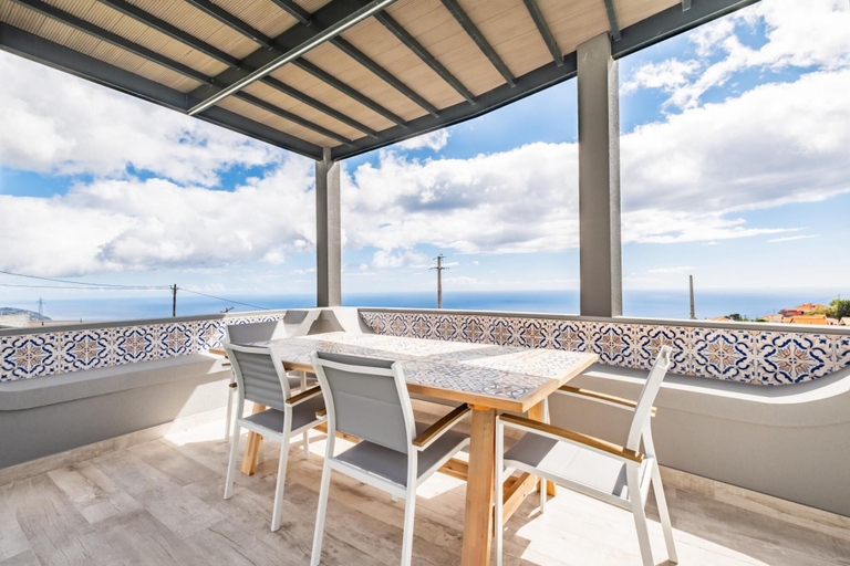 Room 3, Landscape View by Homie, Ponta do Sol