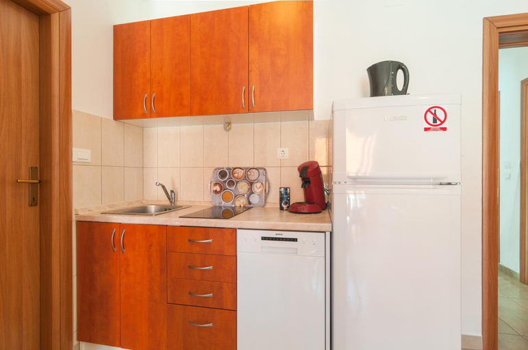 Others 5, Apartments Island Beat - Two Bedroom Apartment with Balcony A3 ST, Supetar