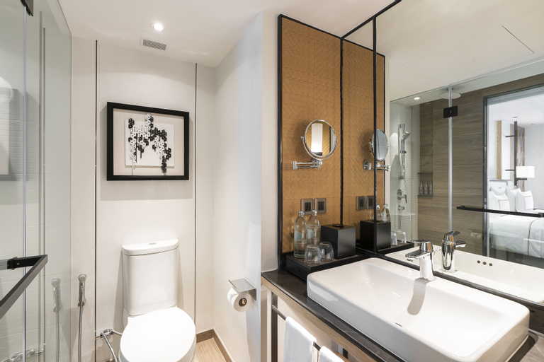 Bathroom 17