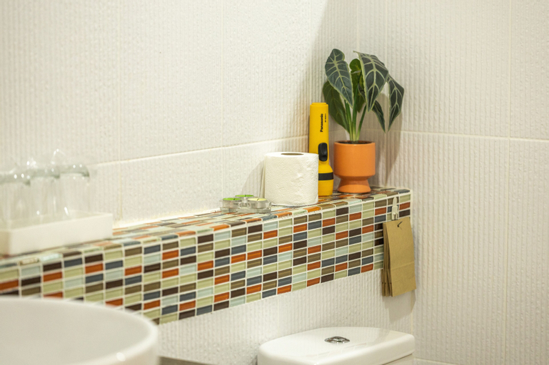 Bathroom 29