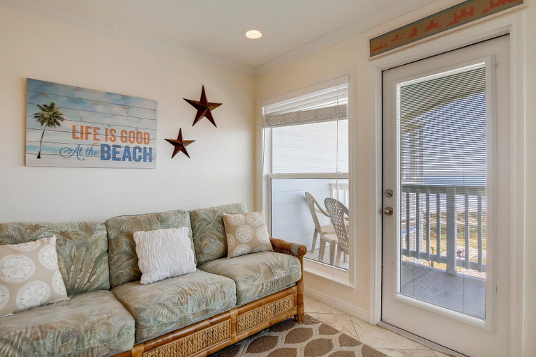 Living area 2, Seascape 1303 Studio Bedroom Condo by RedAwning, Galveston