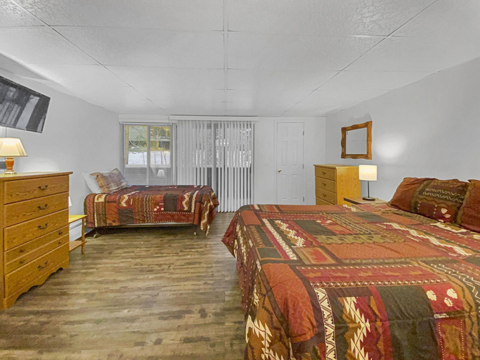 Bedroom 3, The Lift C112, Summit