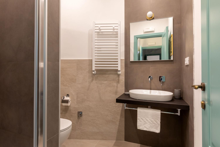 Bathroom 5, Guesthouse Serafino, Rome