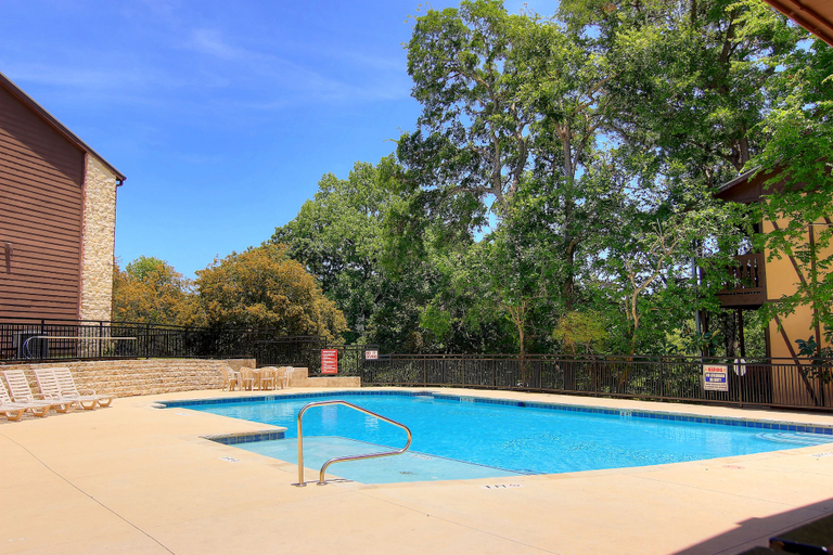 Outdoor pool, Go with the Flow! CW B103 by RedAwning, Comal