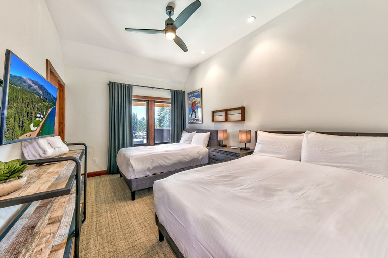 Room 3, Zalanta 328, El Dorado