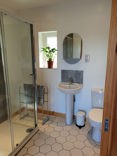 Bathroom, Bayview 1-bed Cottage in Isle of Lewis, Eilean Siar