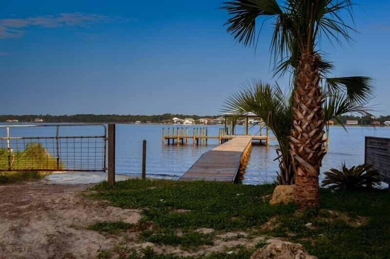 Property grounds 4, The Pelican 4 Bedroom Home by RedAwning, Baldwin