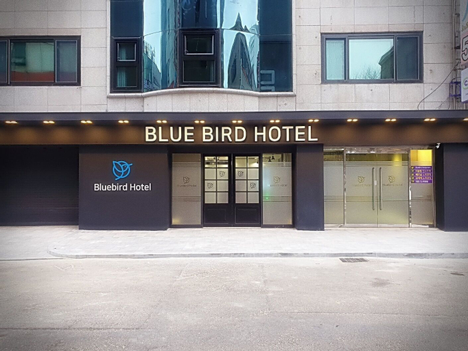 Bluebird Hotel, Yeonsu