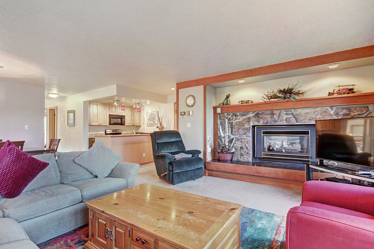 Interior 2, 2019 Lodgepole 2 Bedroom Condo by RedAwning, Summit