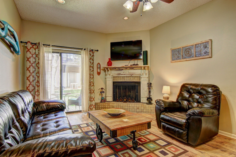 Living area 5, Go with the Flow! CW B103 by RedAwning, Comal