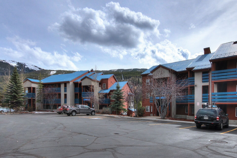 Exterior 2, C213 Cinnamon Ridge 2 Bedroom Condo by RedAwning, Summit