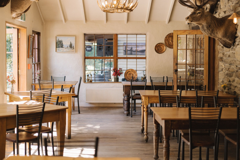 Food & Drinks 4, Cardrona Hotel, Queenstown-Lakes