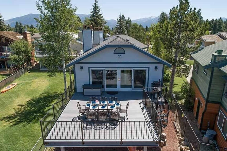 BBQ/picnic area, 1899 Cascade Court 4 Bedroom Home by RedAwning, El Dorado