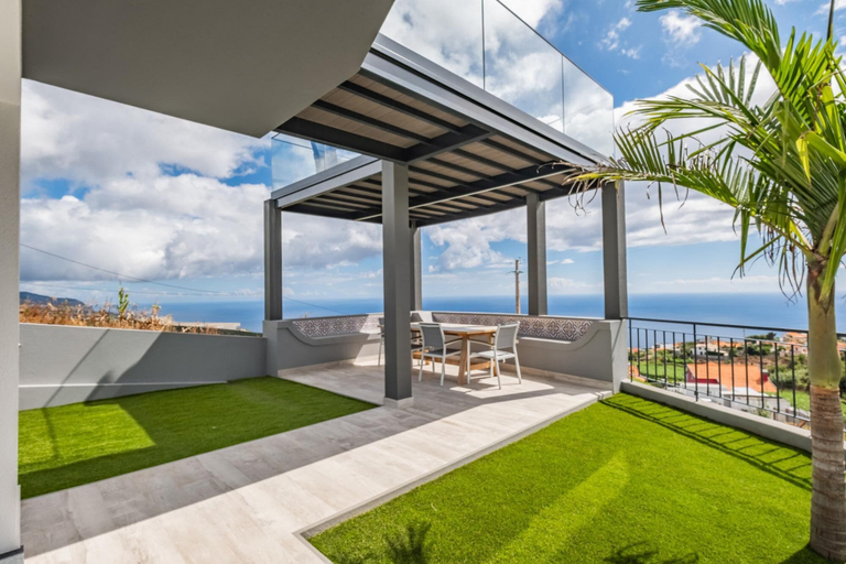 Room 5, Landscape View by Homie, Ponta do Sol