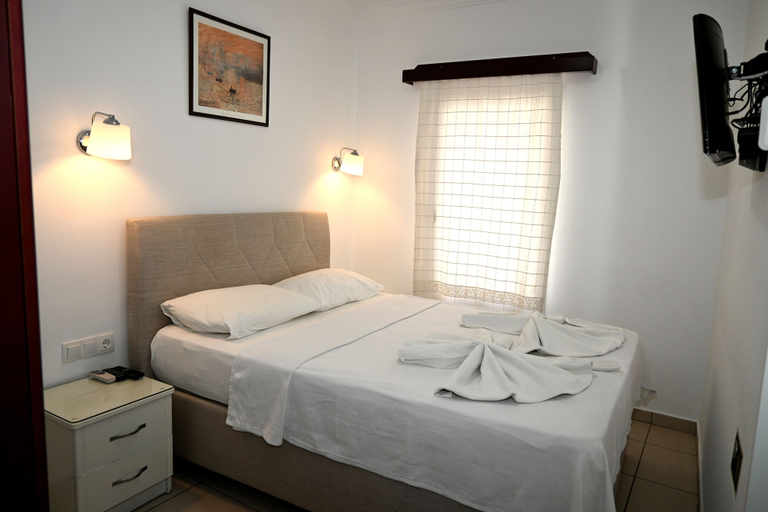 Bedroom 4, Melis Pansiyon, Bodrum
