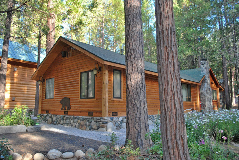Exterior & Views 1, (66) Grizzly Giant at The Redwoods In Yosemite, Mariposa