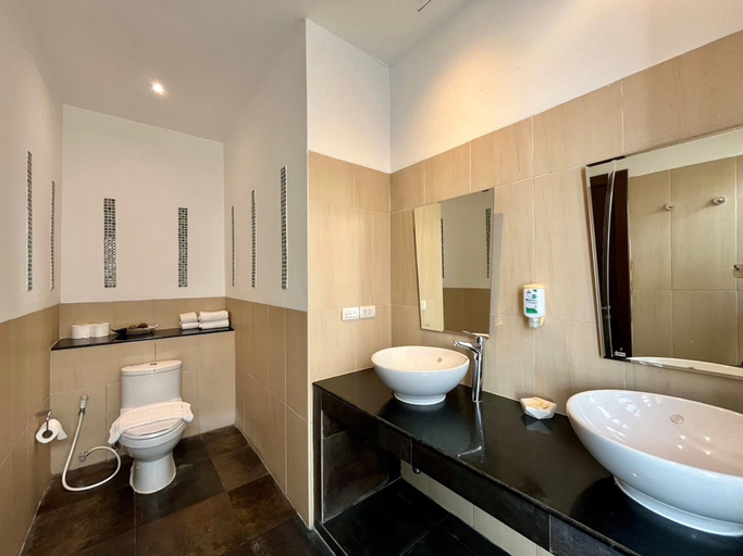Bathroom 3, Baan Eng Fah, Mueang Krabi