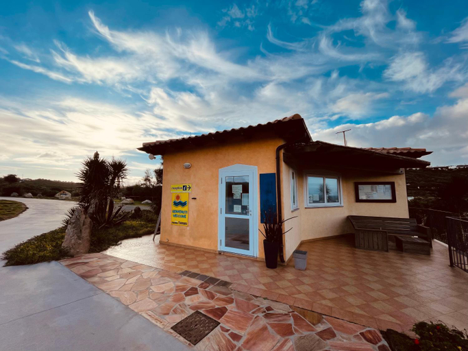 Public Area, Camping Tonnara, Carbonia-Iglesias