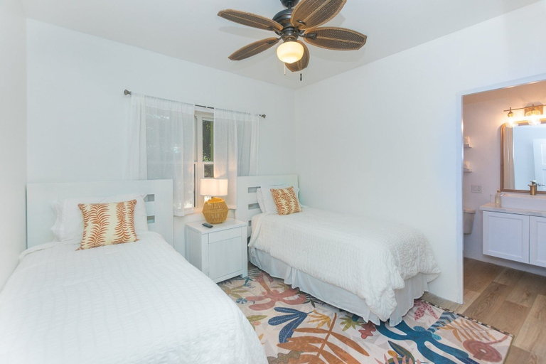 Bedroom 3, Villa Del Playa #2, Roatán