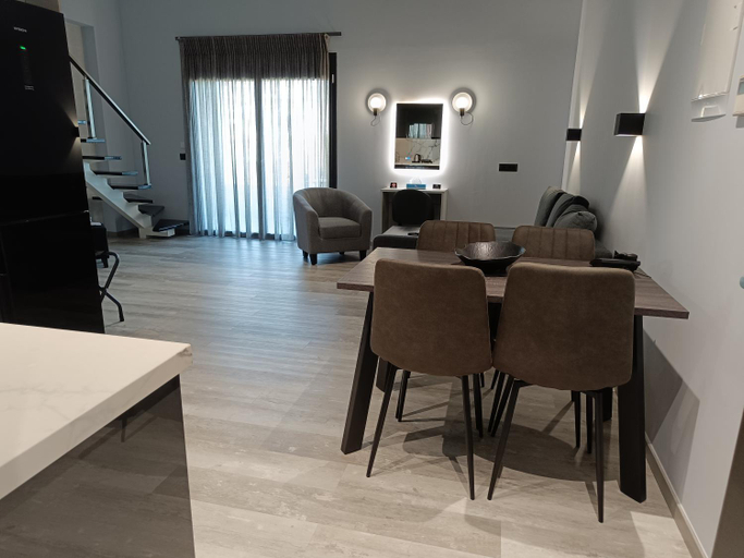 Others 2, Oikos 9 Rooms and Suites, West Greece