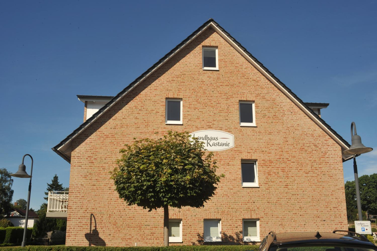 Others 4, Hotel und Landhaus 'Kastanie', Hamburg