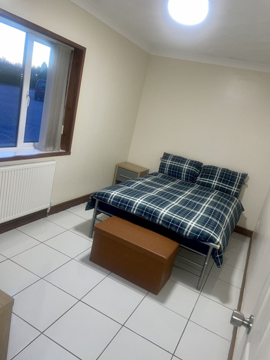Bedroom 4, Cottage- 6guests-parking Available, Nottinghamshire