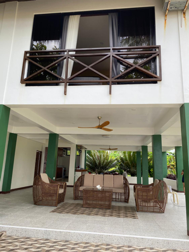 Private Beachfront Villa in Siargao, General Luna
