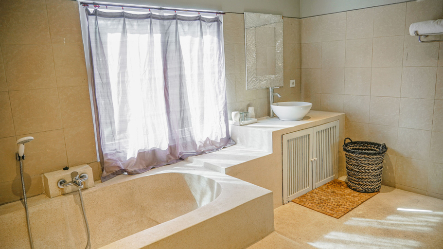Bathroom 5