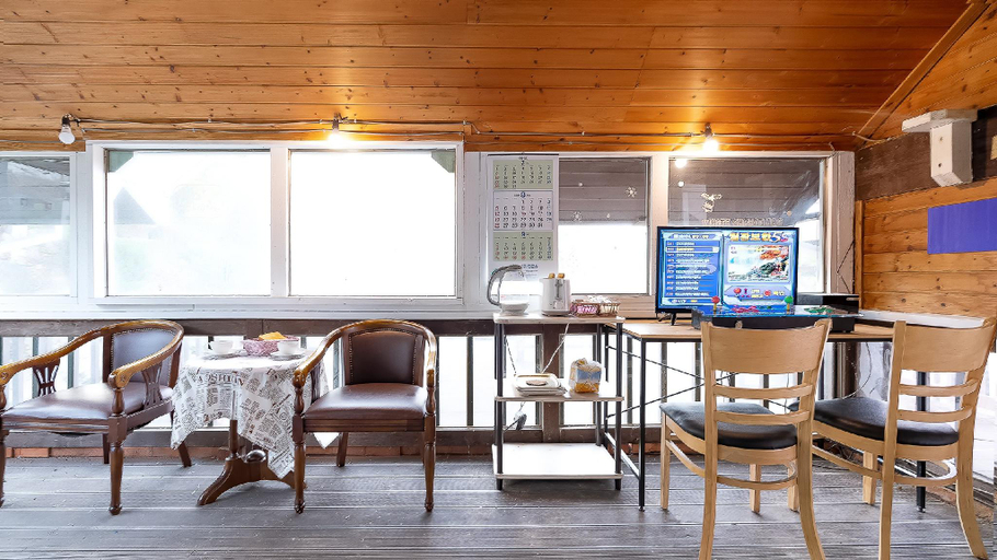 Others 1, Anmyeondo Eoul Pension, Taean