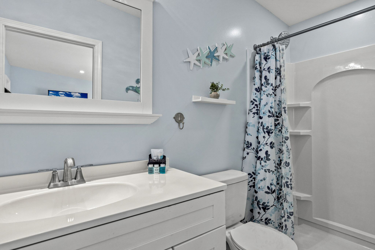 Bathroom 3, 3511 Treasure Cir - Hidden Treasure, Bay