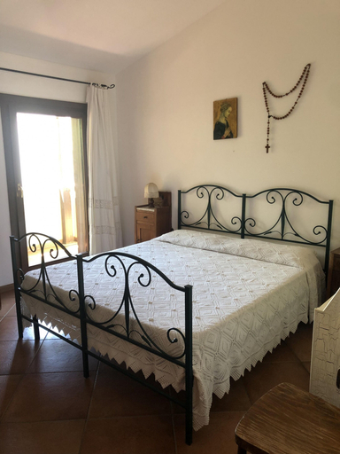 Bedroom 4, Il Carrubo in Torre Grande, Oristano