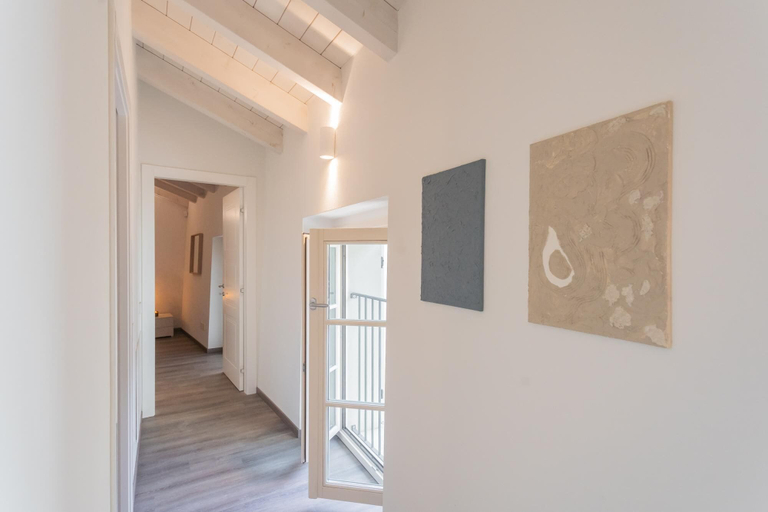 Others 2, Muralto s Nest in Como, Como