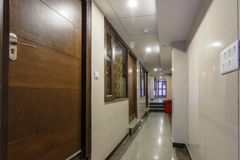 Public Area 2, Hotel Anand - Walk in from New Delhi Railway Station, Delhi