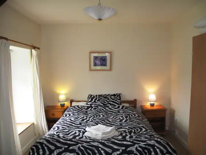 Bedroom 4, Lovely 7-bed Apartment in Llandysul, Ceredigion