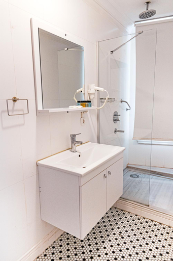 Bathroom 4, Galata Door Hotel, Beyoğlu