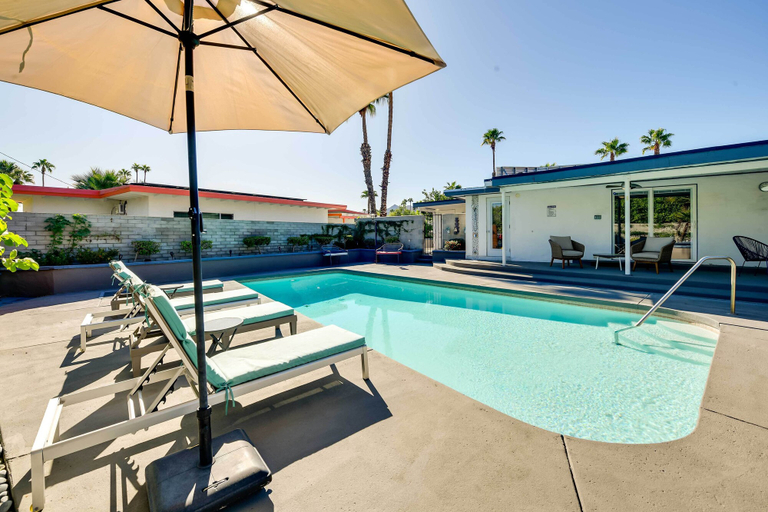 Sport & Beauty 1, Palm Springs Home Casita and Fire Pit!, Riverside