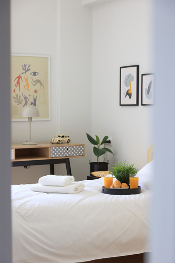 Bedroom 2, Renaissance City Apartment, Crete