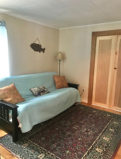 Interior 2, Mary's Lakeview - Limit 10 4 Bedroom Home by RedAwning, Cumberland