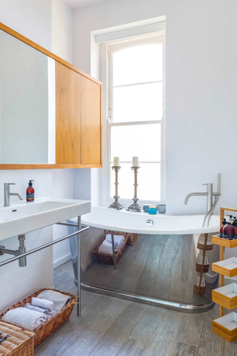 Bathroom 4, Exceptional Renovated Period Home in Clifton, Bristol