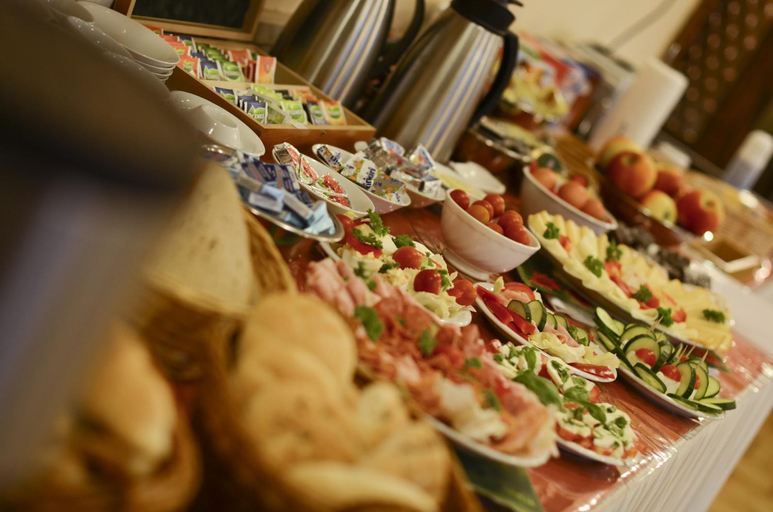 Food & Drinks 5, Hotel Paradies, Teplice