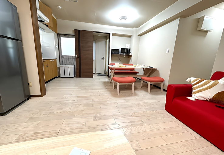 Others 3, Plat House Kita-Shinjuku