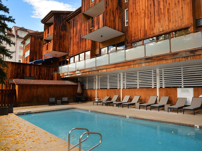 Pool 3, Lionshead Centre #307 3 Bedroom Condo by RedAwning, Eagle