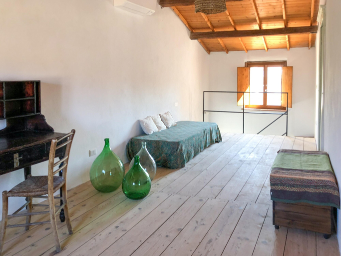 Bedroom 4, Beni Benius in Nurachi, Oristano