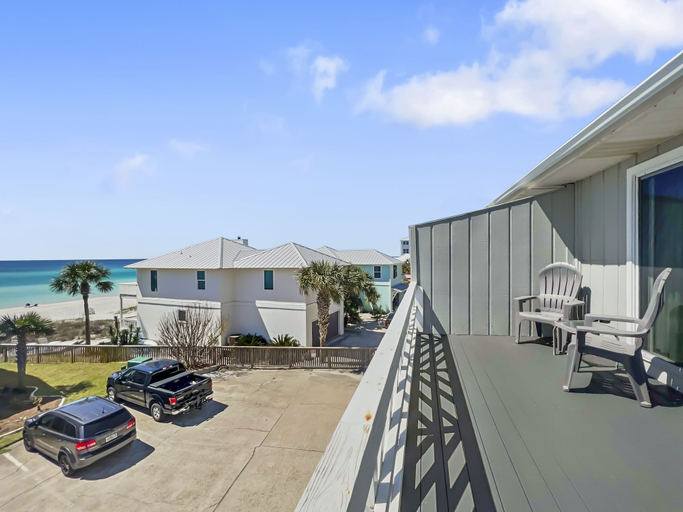 Exterior & Views 2, Shoreline Townhomes #10 - 2 Br townhouse by RedAwning, Walton