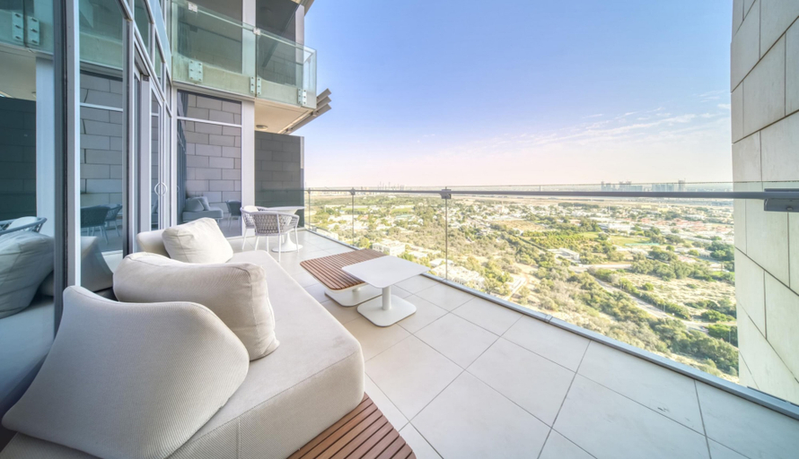 Room 3, Prime Difc Duplex With Iconic Skyline Views, Dubai