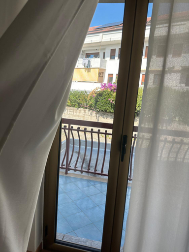 Others 4, BnB Nuova Vita, Cosenza